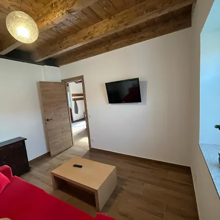 Chalet Refugio Del Nogal - *