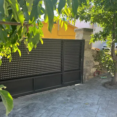 Chalet Refugio Del Nogal - *
